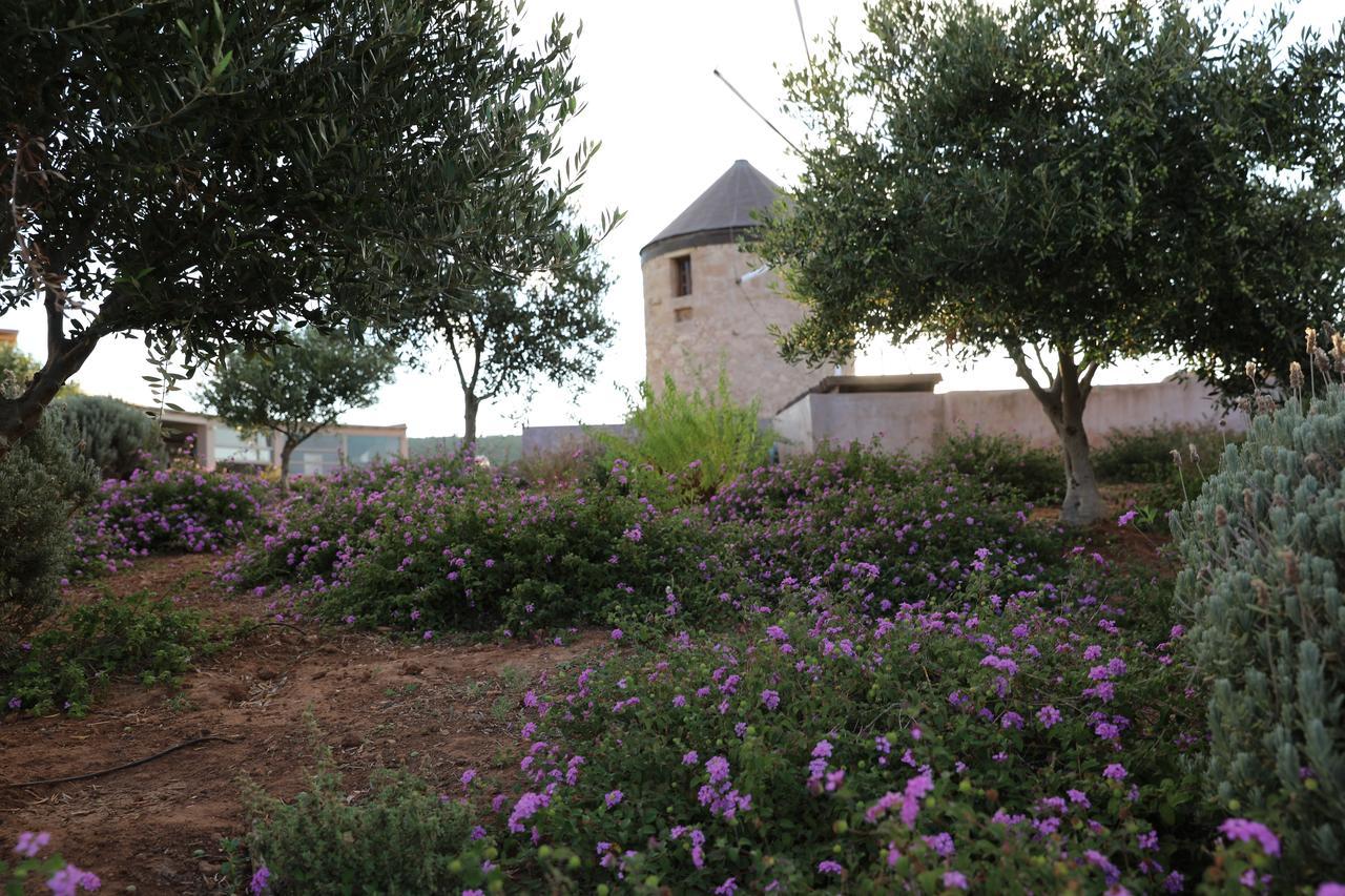 The Windmill Resort Mitata Exterior photo